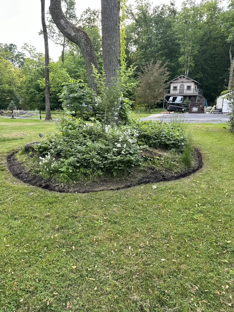 Professional yard maintenance experts serving Boyertown, PA - Lawn Legends