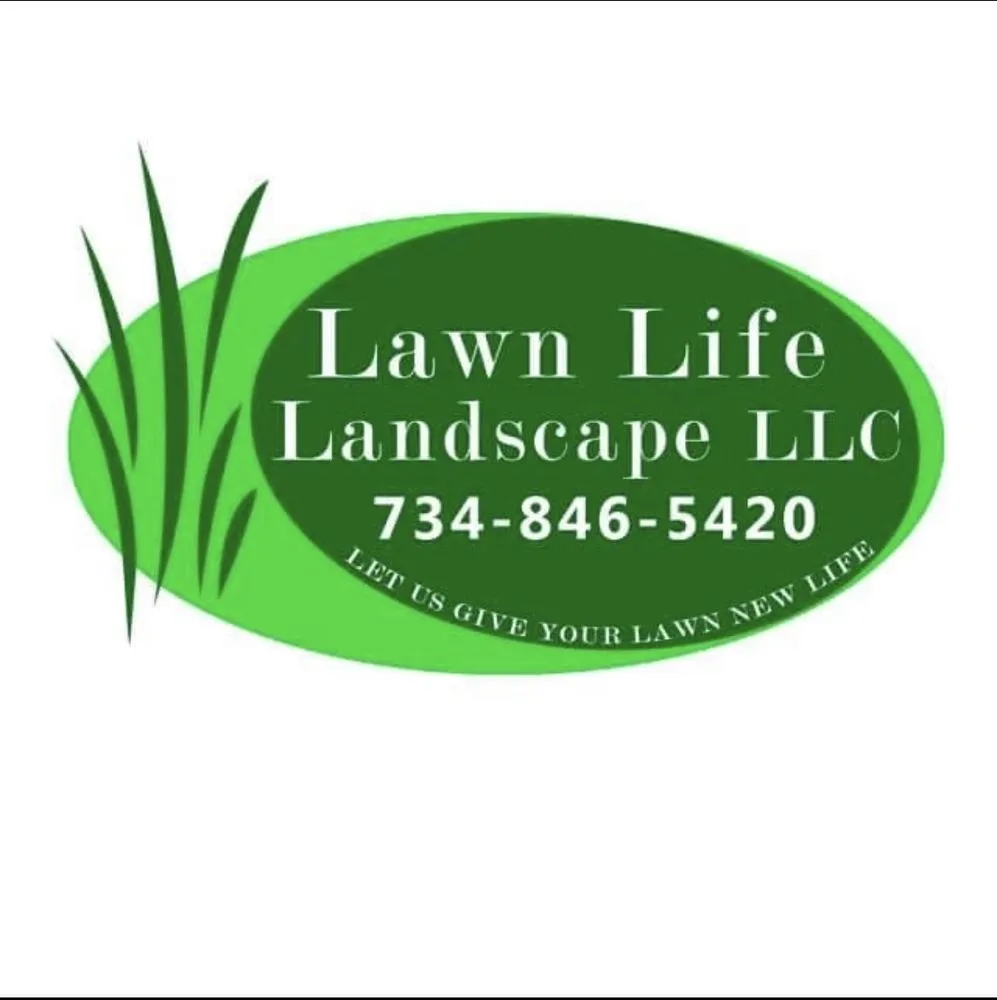 Expert garden landscaping experts serving Farmington Hills, MI - Lawn Life Landscape