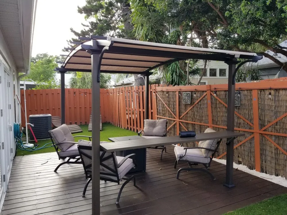 Local garden landscaping in Sarasota, FL by Lawn Lives Matter