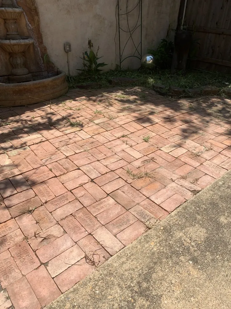 Top-rated landscape design experts serving Dallas, TX - Lawn Love Lawn Care