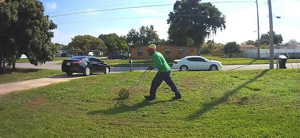 Affordable lawn care service in Orlando, FL by Lawn Love Lawn Care