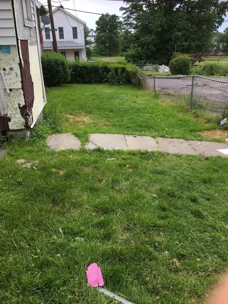 Reliable lawn mowing service for beautiful yards across Scranton, PA - Lawn Love Lawn Care