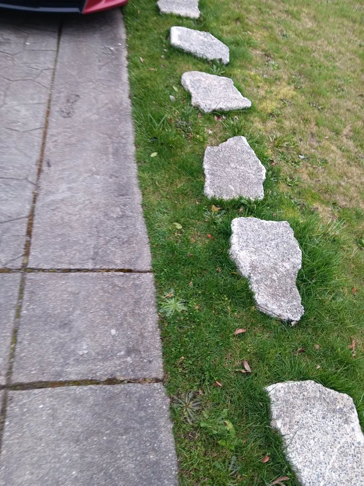 Expert outdoor landscaping experts serving Seattle, WA - Lawn Love Lawn Care