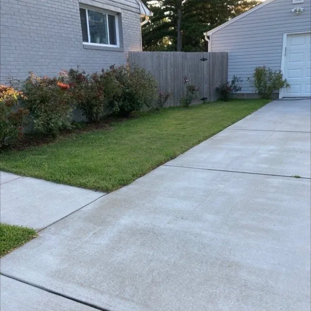 Affordable yard cleanup service experts serving Virginia Beach, VA - Lawn Love Lawn Care