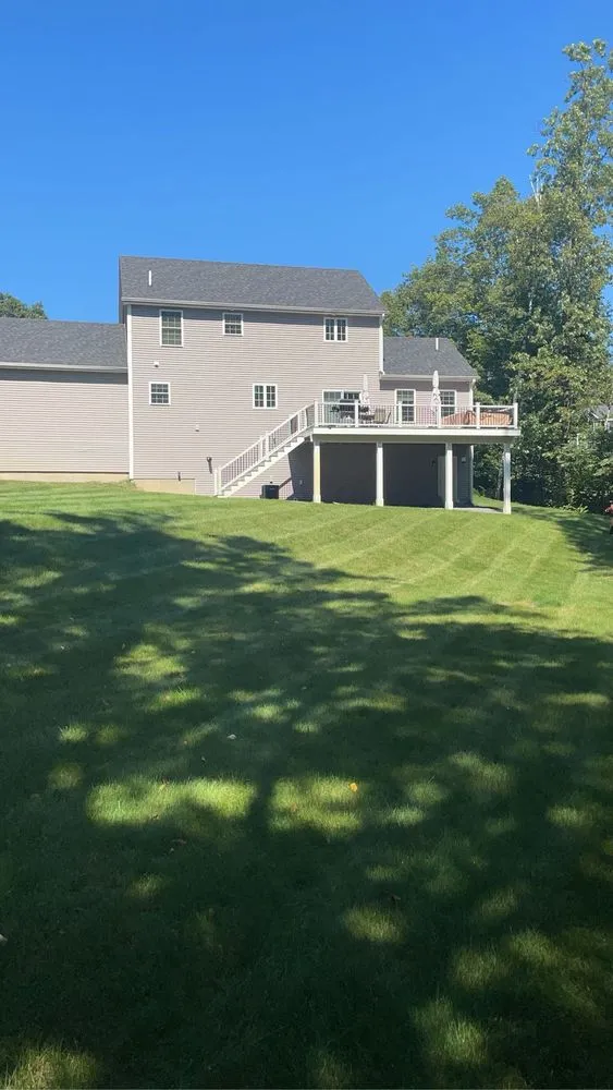 Top-rated yard maintenance experts serving Manchester, NH - Lawn Loyalty