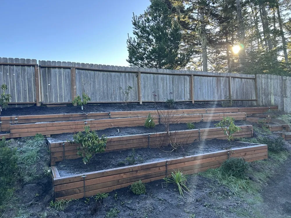 Local garden landscaping experts serving Florence, OR - Lawn Luxe Pro