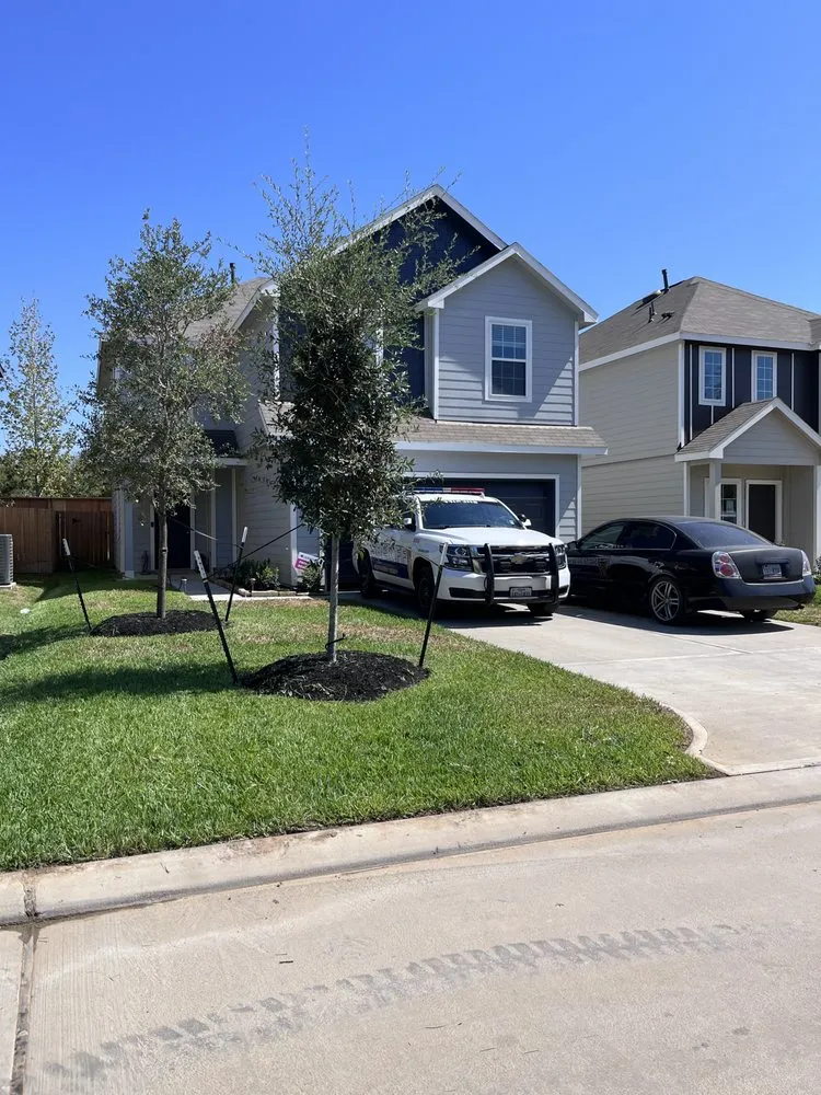 Local outdoor landscaping experts serving Conroe, TX - Lawn Maintenance Chief