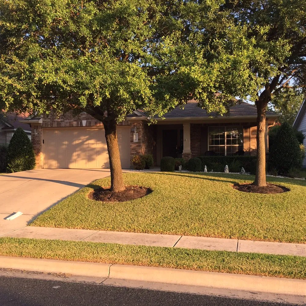 Professional lawn mowing service in Winter Park, FL - Lawn Maintenance Master