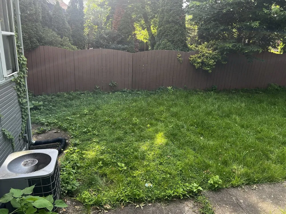 Professional residential landscaping experts serving Dayton, OH - Lawn Maintenance P & R