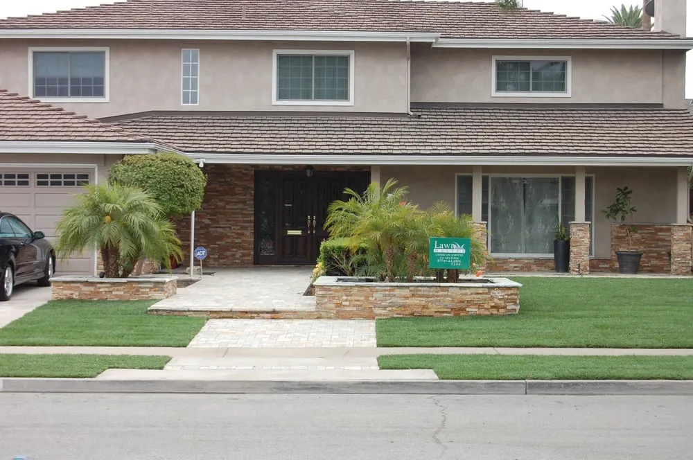 Top-rated outdoor landscaping for beautiful yards in Fullerton, CA by Lawn Master
