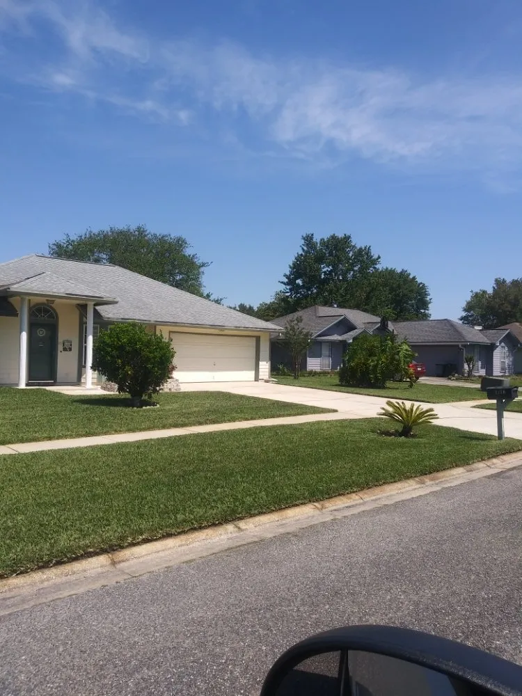 Affordable garden landscaping in Orange Park, FL by Lawn masters