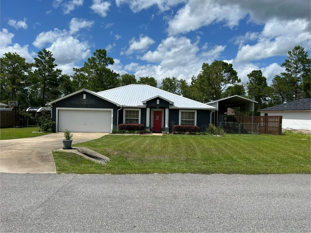 Reliable lawn mowing service in Ocala, FL by Lawn Maurer