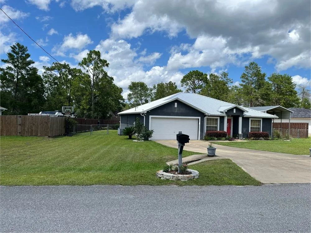 Expert residential landscaping in Ocala, FL - Lawn Maurer