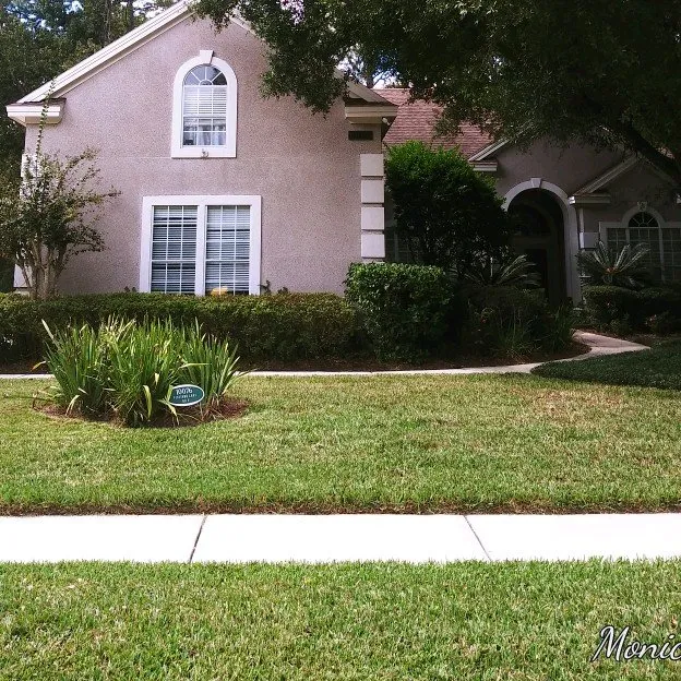 Trusted garden landscaping in Fernandina Beach, FL by Lawn Miracles
