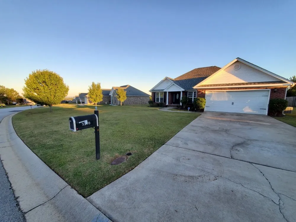 Custom lawn mowing service with custom design across Evans, GA - Lawn Monarchz