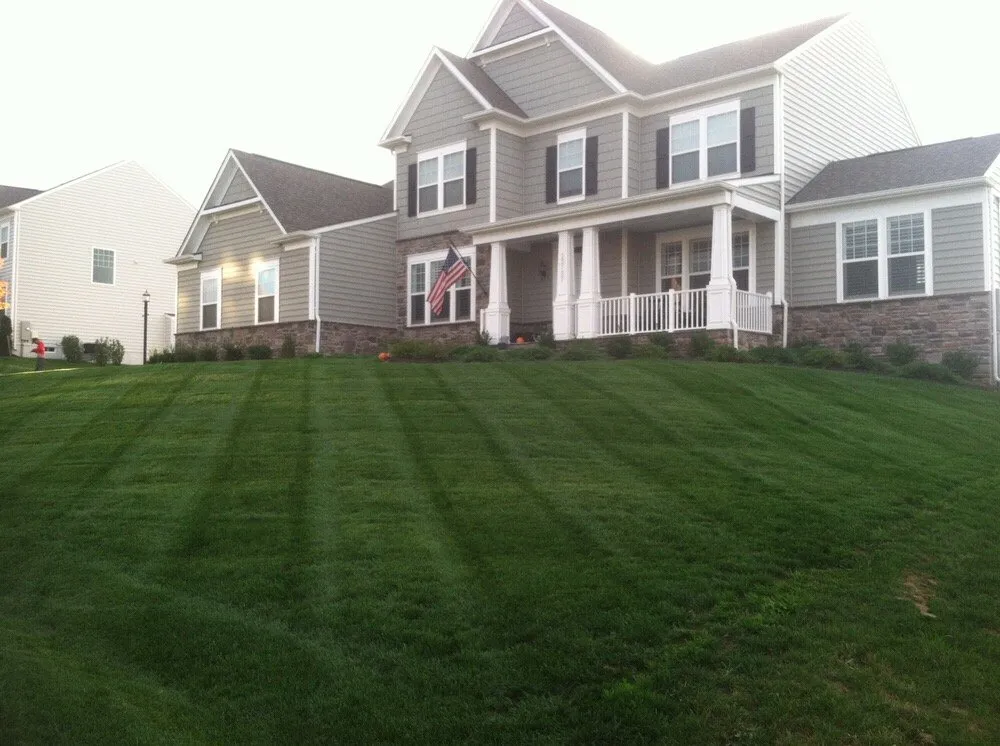 Affordable landscape installation experts serving Leesburg, VA - Lawn Monster