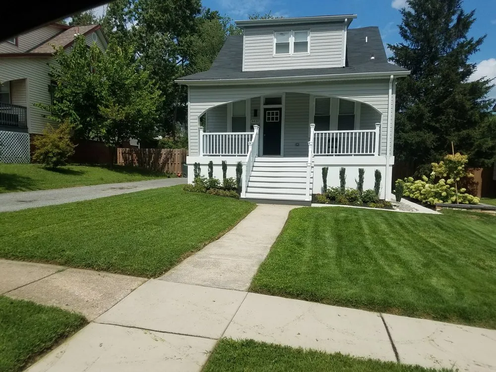 Professional yard maintenance experts serving Baltimore, MD - Lawn MOW Tivation & Landscaping Services