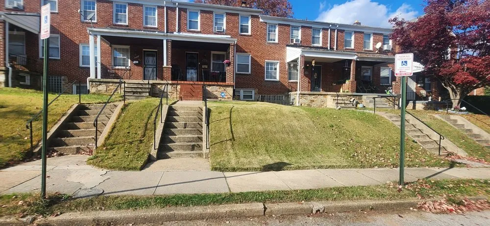 Expert yard maintenance with custom design in Baltimore, MD by Lawn MOW Tivation & Landscaping Services