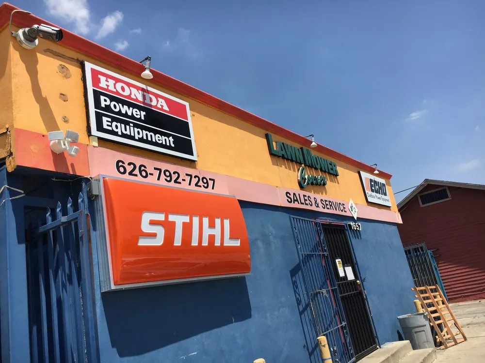 Local garden landscaping in Pasadena, CA by Lawn Mower Corner