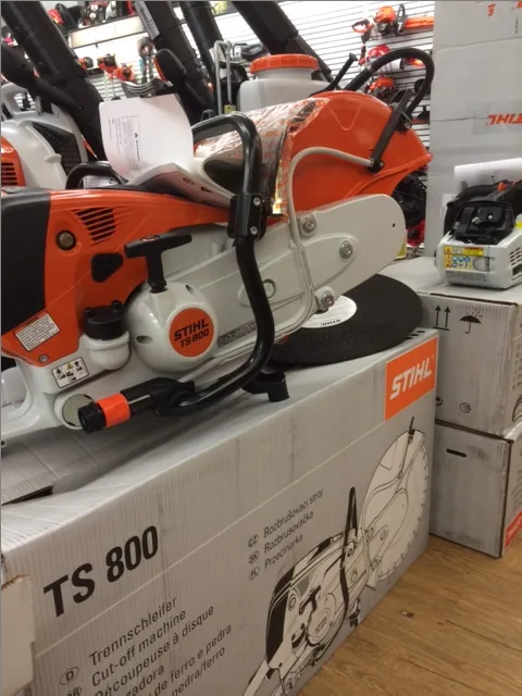 Reliable garden landscaping experts serving Pasadena, CA - Lawn Mower Corner