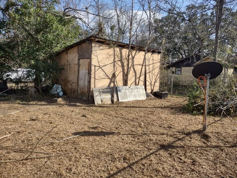 Affordable lawn care service in Pooler, GA by Lawn N Order Special Clippings Unit