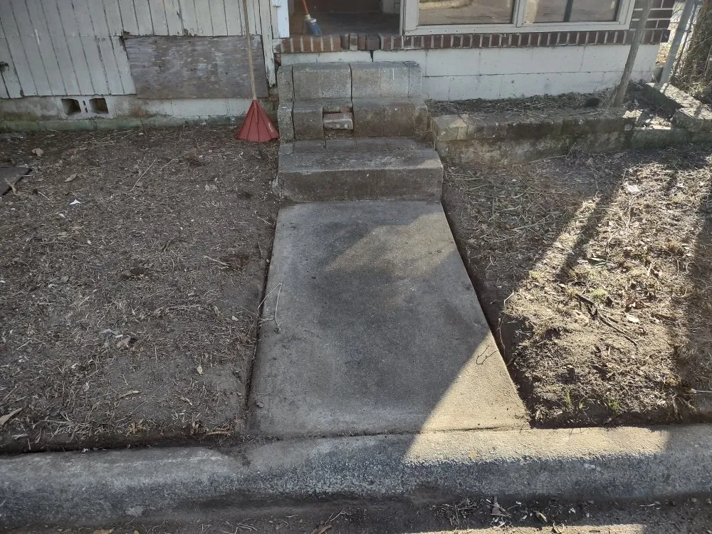 Local garden landscaping in Pooler, GA - Lawn N Order Special Clippings Unit