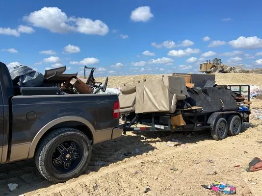 Lawn Operations Logo