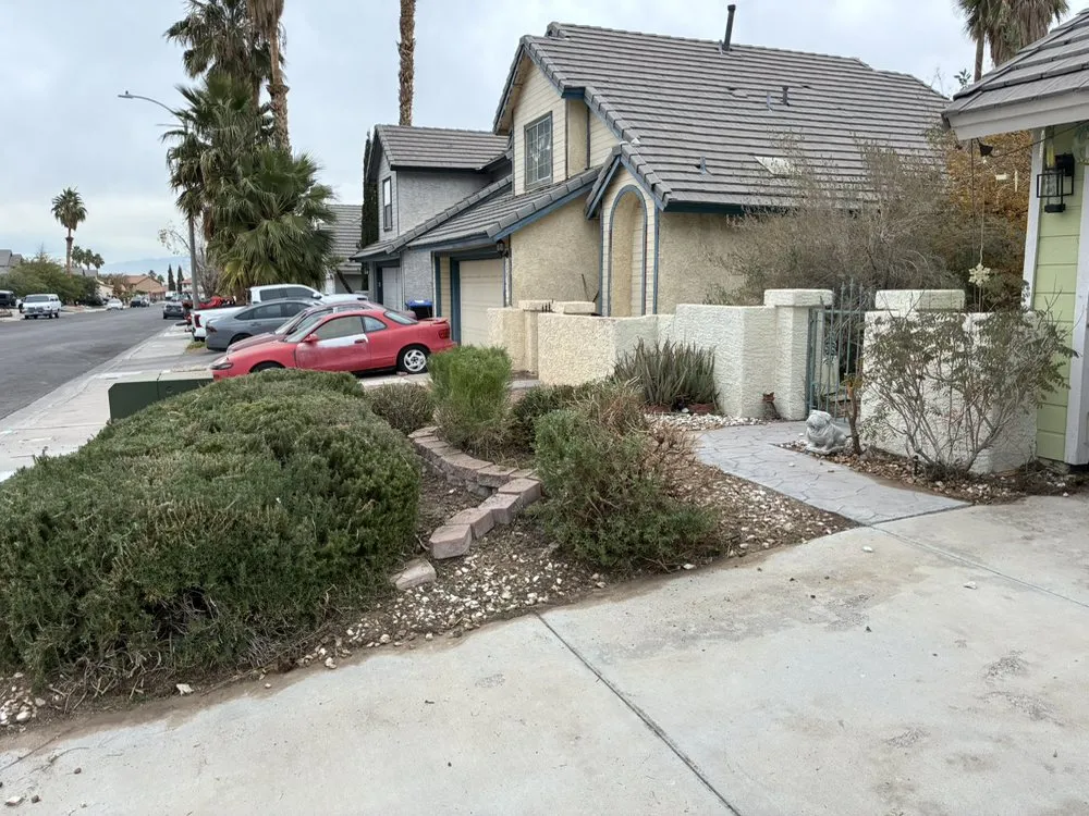 Top-rated landscape design in Henderson, NV by Lawn Order Lawn Maintenance