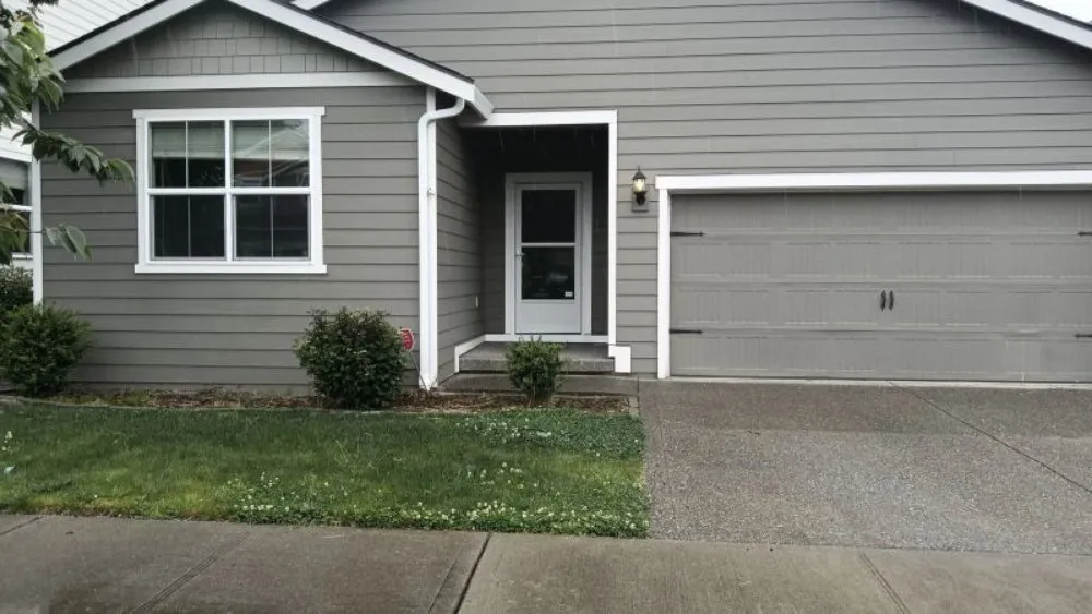 Local lawn care service experts serving Longview, WA - Lawn order