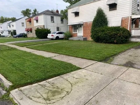 Reliable yard maintenance in Maple Heights, OH by Lawn Precision