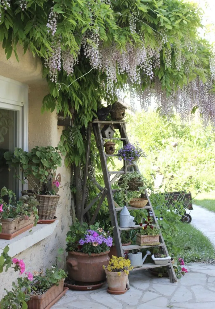 Expert landscaping services for homes in Weatherford, TX by Lawn Pride Texas