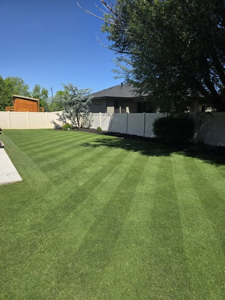 Custom yard maintenance near you across Eagle, ID - Lawn Pros