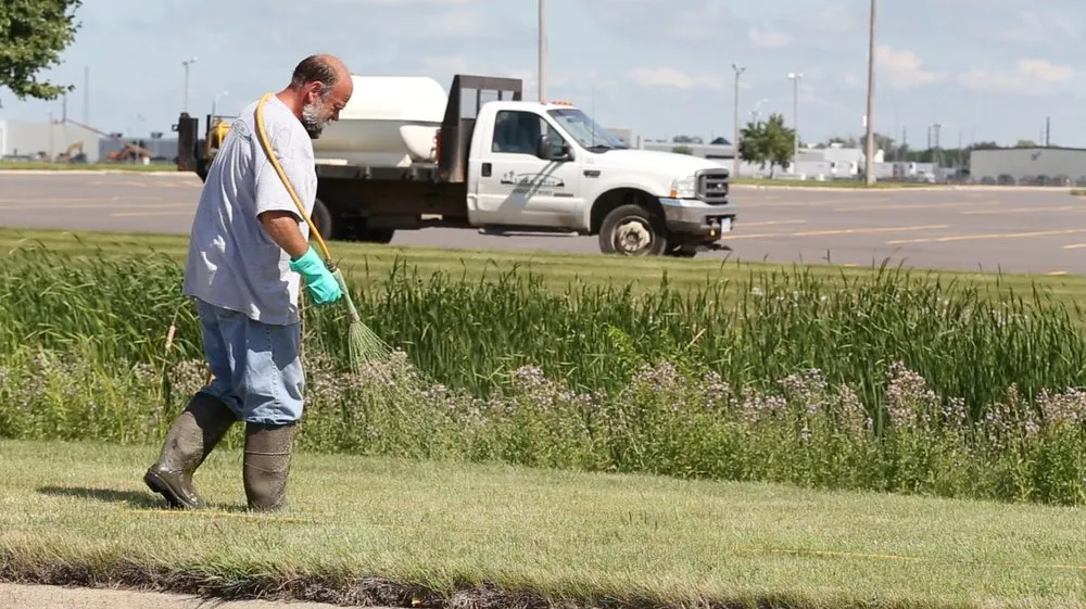Top-rated yard cleanup service experts serving Sergeant Bluff, IA - Lawn Pros