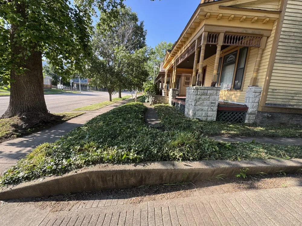 Affordable garden landscaping in Springfield, IL by Lawn Ranger