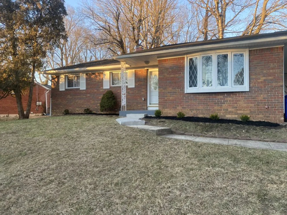 Professional yard maintenance in Lutherville, MD by Lawn Rangers