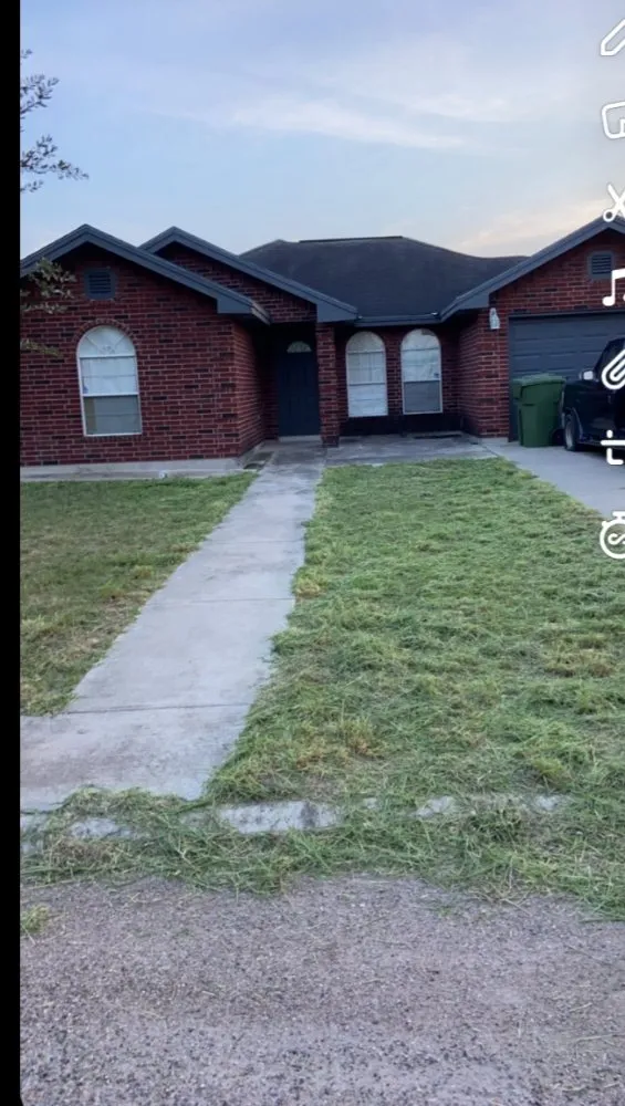 Affordable garden landscaping for beautiful yards across Rio Grande City, TX - Lawn Rangers