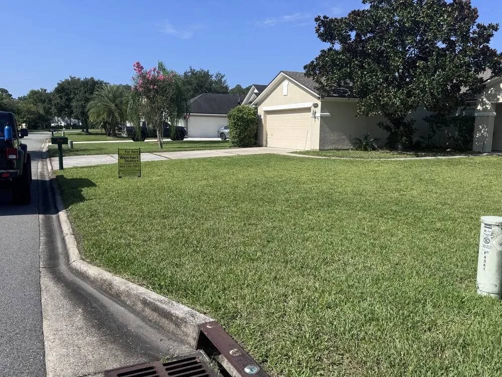 Expert landscaping services in Elkton, FL - Lawn Recon