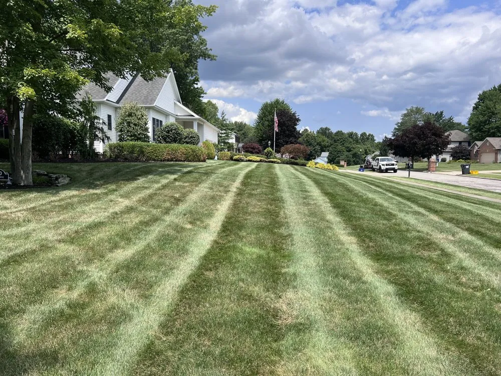 Expert outdoor landscaping for outdoor upgrades across Youngstown, OH - Lawn Recon