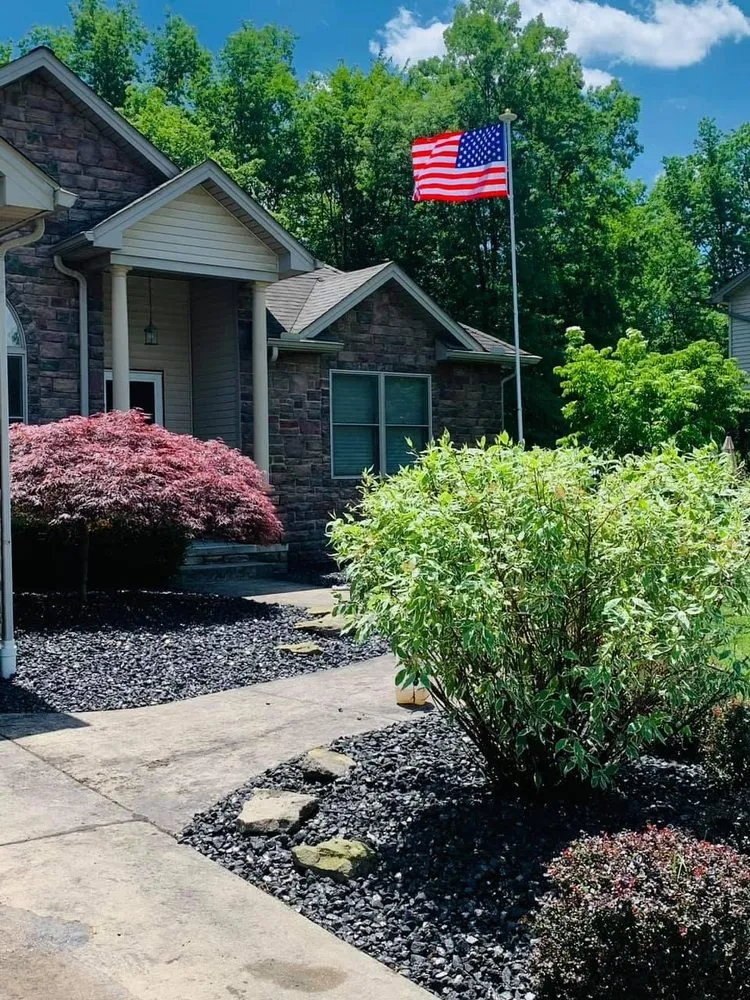 Trusted outdoor landscaping for year-round maintenance in Youngstown, OH by Lawn Recon