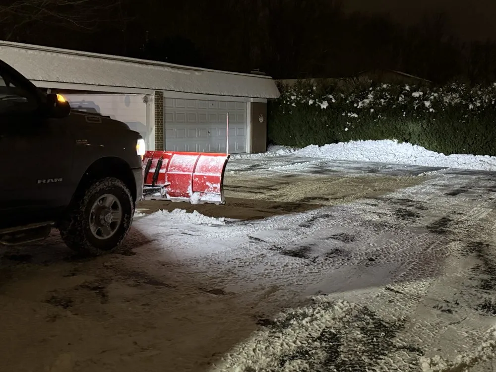 Trusted outdoor landscaping near you in Youngstown, OH by Lawn Recon