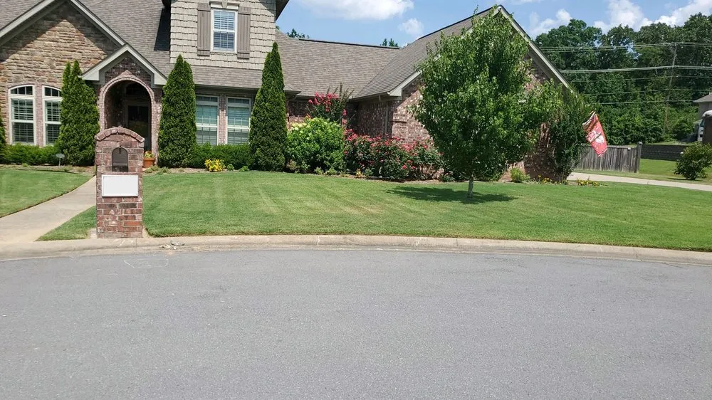 Local lawn mowing service for outdoor upgrades in Sherwood, AR by Lawn ReLeaf