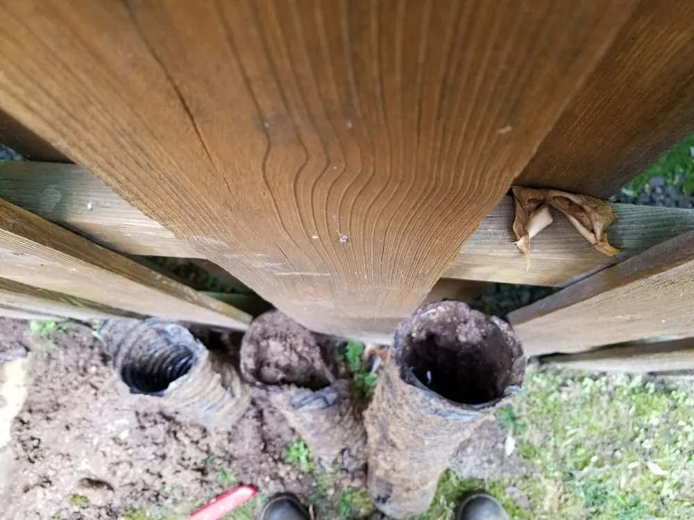 Custom lawn care service for homes in Woodbridge, VA by Lawn Rescue 911