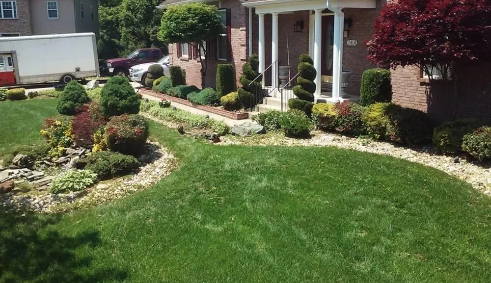 Trusted lawn care service for beautiful yards across Marbury, MD - Lawn Rescue Services