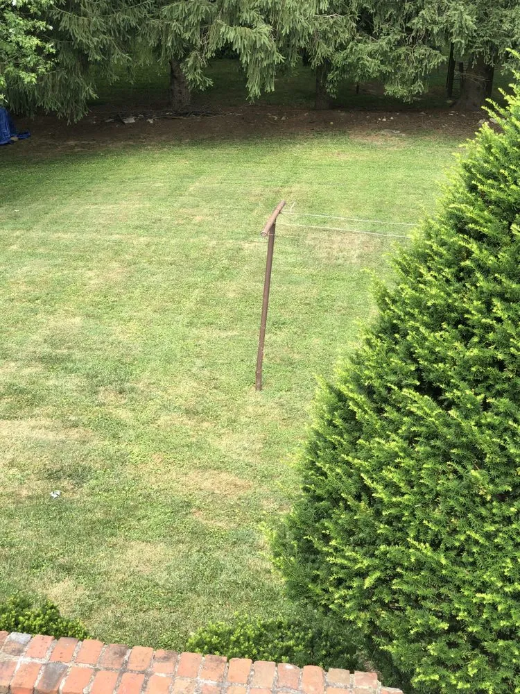 Affordable lawn mowing service for homes in Eldersburg, MD by Lawn Responder