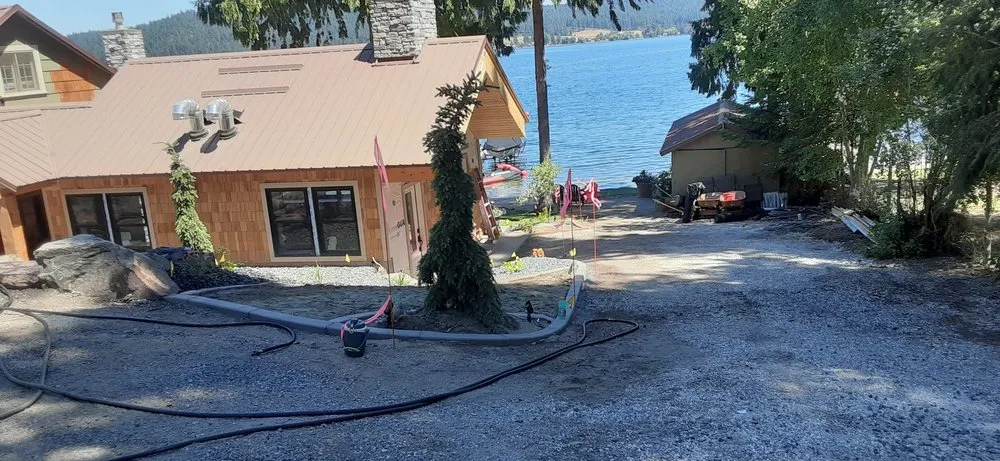 Expert yard maintenance with custom design in Airway Heights, WA by Lawn Salawn