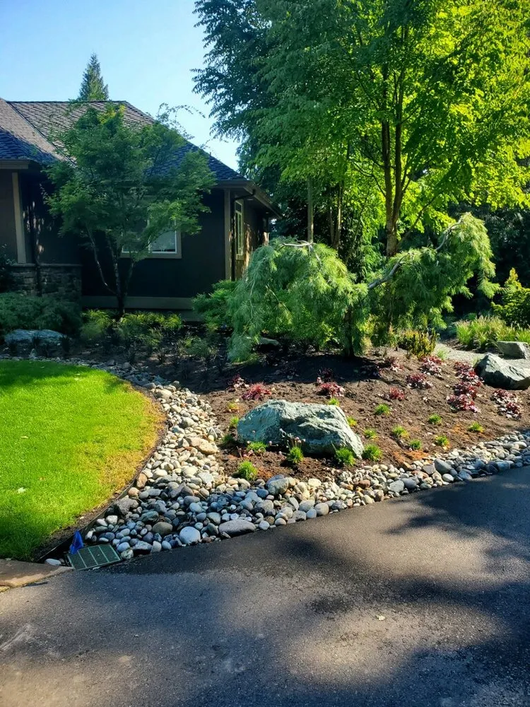 Trusted yard maintenance experts serving Sedro-Woolley, WA - Lawn Salon Landscaping Services