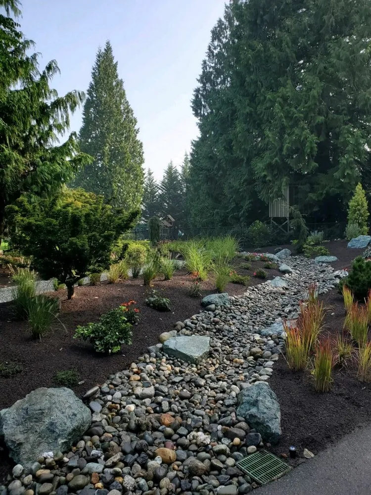 Reliable landscape design experts serving Sedro-Woolley, WA - Lawn Salon Landscaping Services