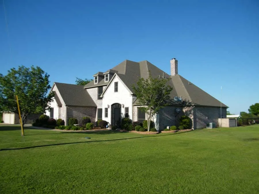 Professional lawn care service in Georgetown, KY - Lawn Service