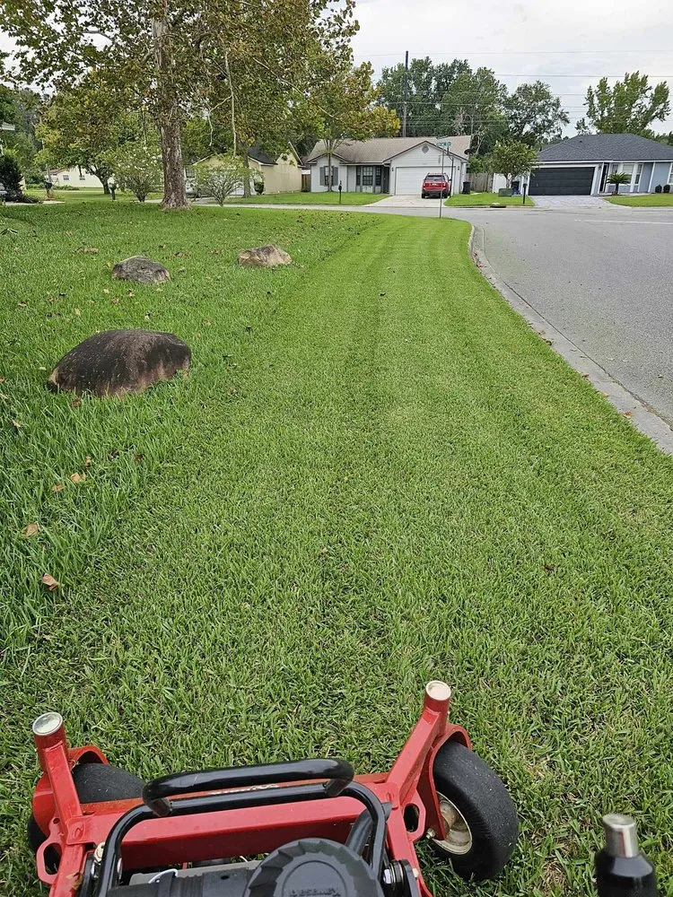 Reliable residential landscaping for year-round maintenance in Green Cove Springs, FL by Lawn Service Near Me