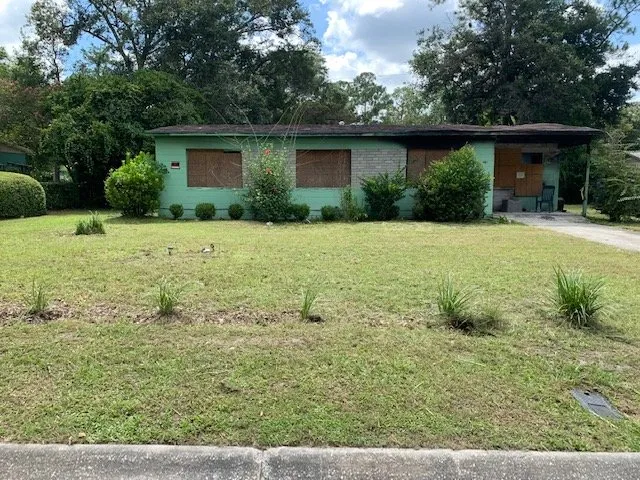 Expert garden landscaping experts serving Gainesville, FL - Lawn Smart